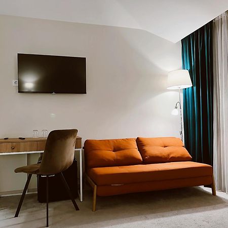 Epigraph Design Kosher Hotel Tbilisi Bagian luar foto